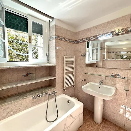 Casa Dei Fiordalisi Nyaraló Rapallo