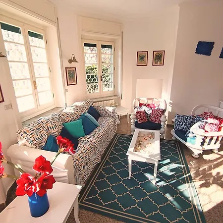 Nyaraló Casa Dei Fiordalisi Rapallo