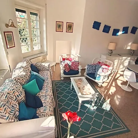 Casa Dei Fiordalisi Nyaraló *